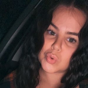 Meet your Posher, Destiny